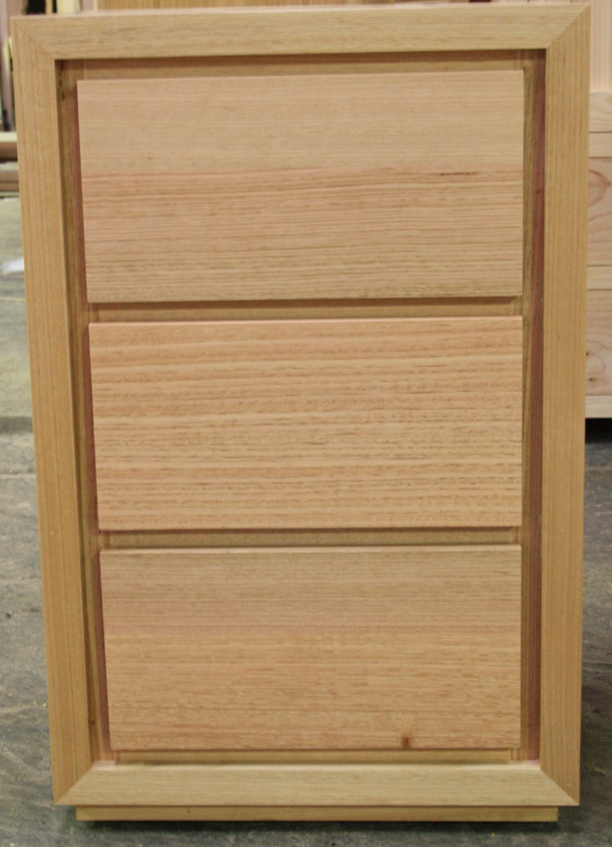 Rondo Bedside - Tassie Oak - 3 drawers